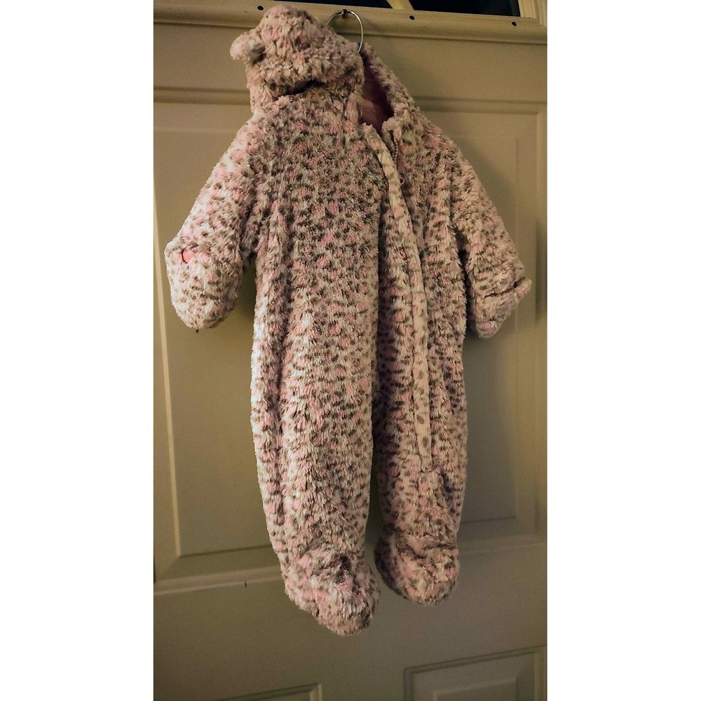 Faux fur one piece Carter's size 3-6 months - Picture 7 of 8